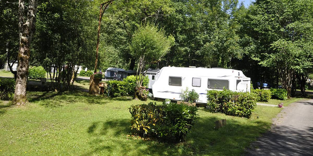 camping-couledous-hebergement-galerie-emplacement-8-min