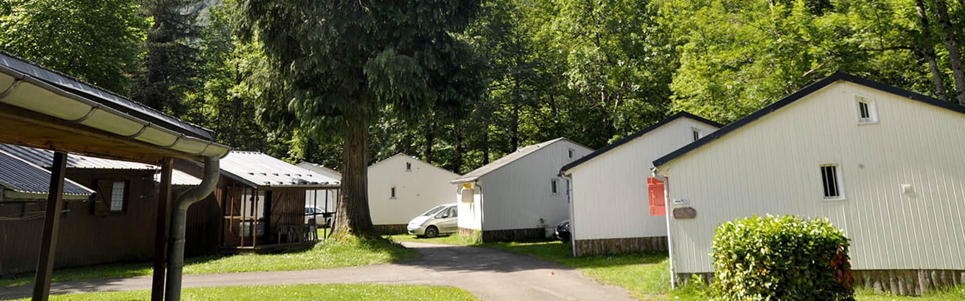 camping-couledous-bandeau-accueil-chalets-min